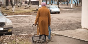 Nuovi aiuti della CEI agli italiani in difficoltà