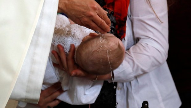 bapteme d'un enfant