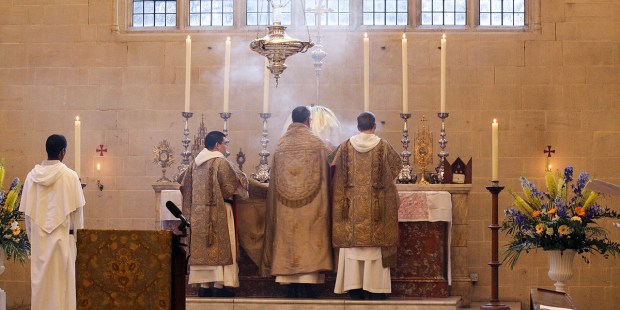 INCENSING ALTAR AND RELICS