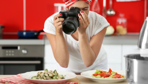 FOOD BLOGGING