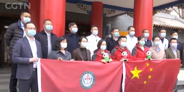 DOCTORS HELPING