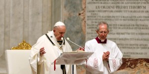 Papa Francesco pensa che sia il momento di un salario universale per i lavoratori più umili e senza diritti