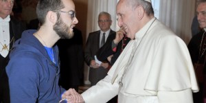 6 frasi di Papa Francesco sulle persone omosessuali
