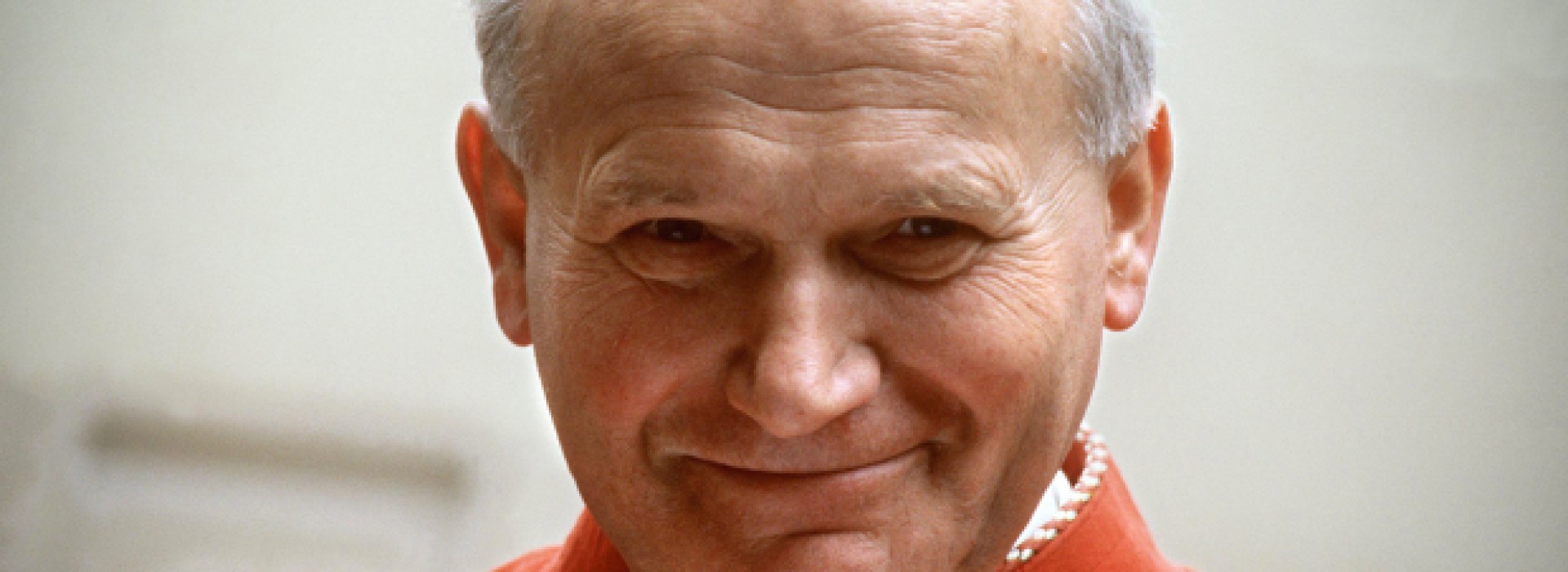 web3-pope-john-paul-ii-head-of-the-catholic-church-pictured-during-a-visit-to-the-usa-in-october-1979-afp-043_dpa_7350103.jpg