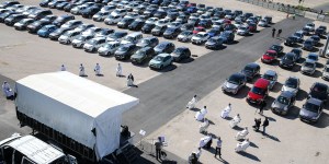 Norme anti-covid: un parroco lombardo sperimenta la messa per 500 persone