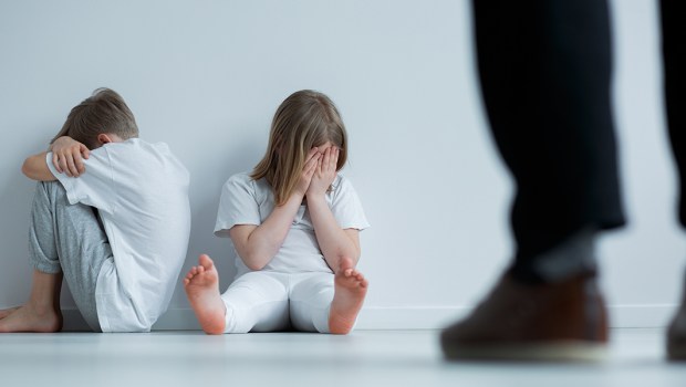 MOLESTOWANIE