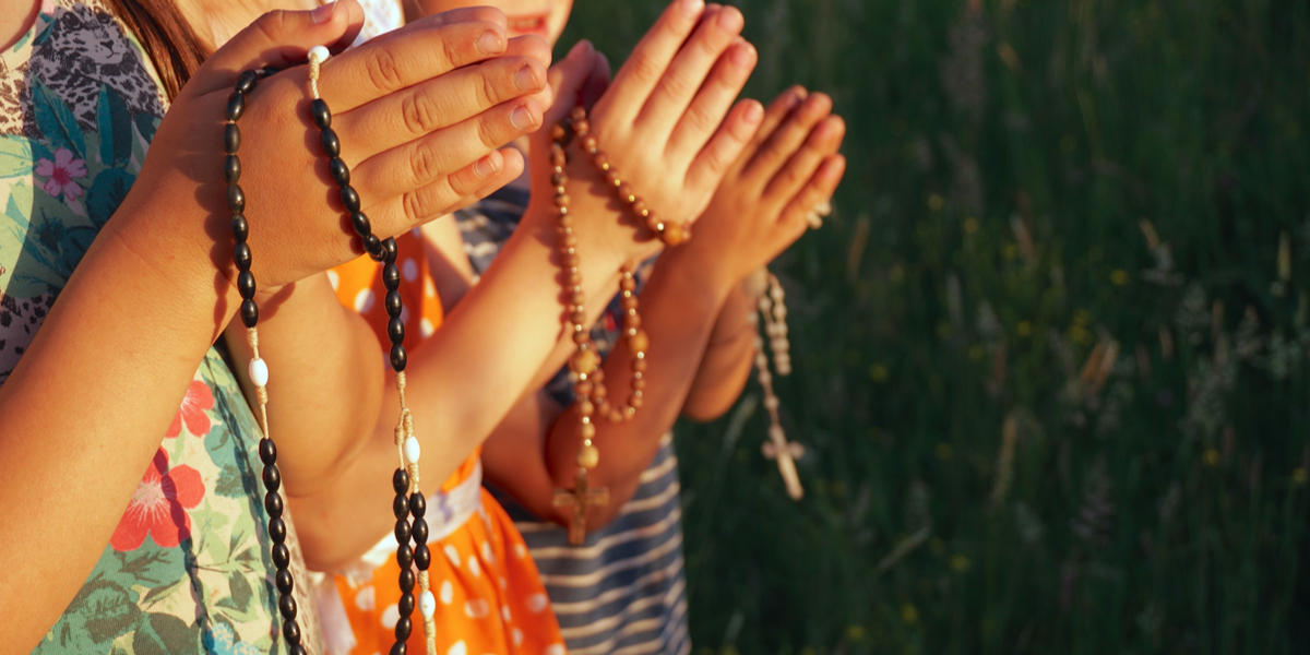 CHILDREN, PRAY, ROSARY