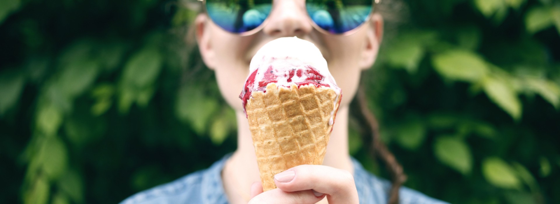 GIRL, EAT, ICE CREAM