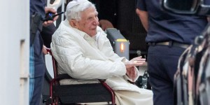 Come trascorre le giornate il Papa emerito Benedetto XVI?