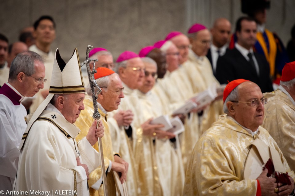 Vescovi e cardinali, perché li chiamiamo con i titoli di «eccellenza» e