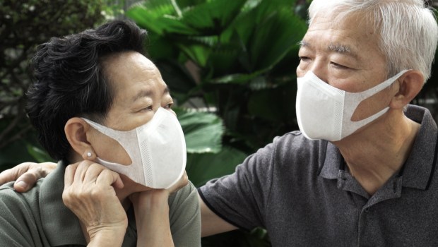 CHINESE COUPLE