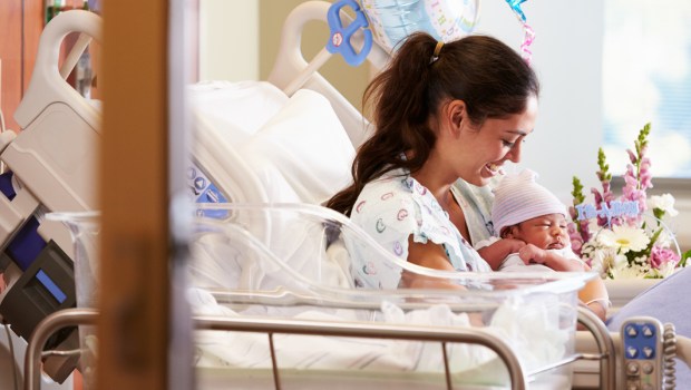 HOSPITAL, MUM, NEWBORN