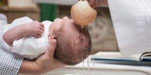 2 uomini o 2 donne possono essere padrini/madrine di Battesimo dello stesso bambino?