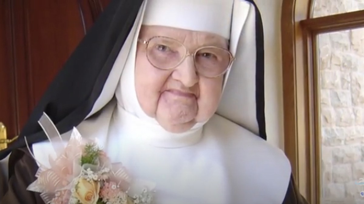 madre-angelica-rizzo.jpg