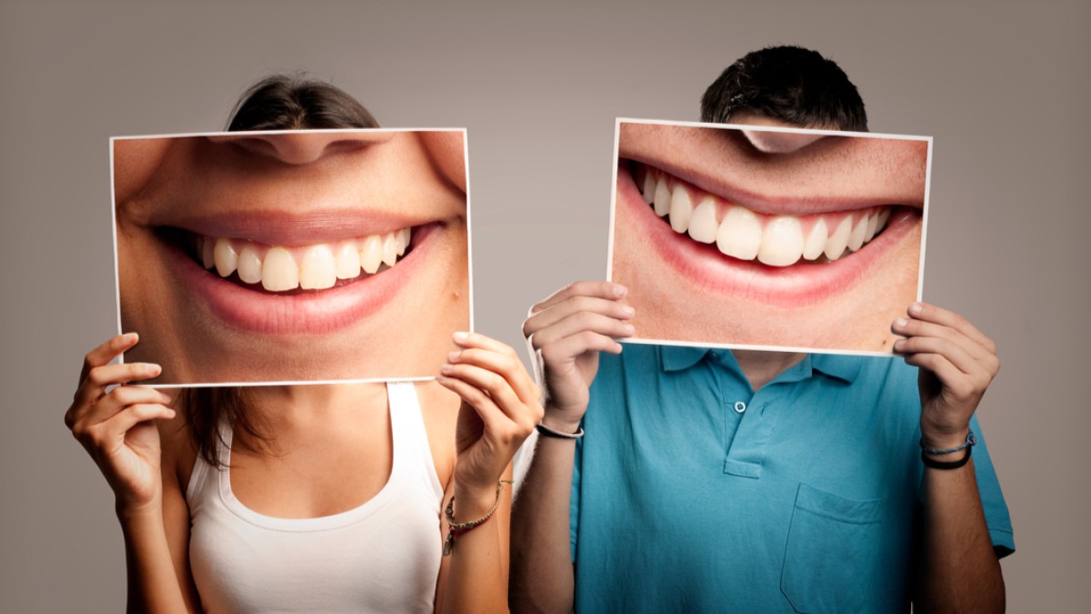 COUPLE SMILING