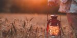 LANTERN, FIELD, HAND