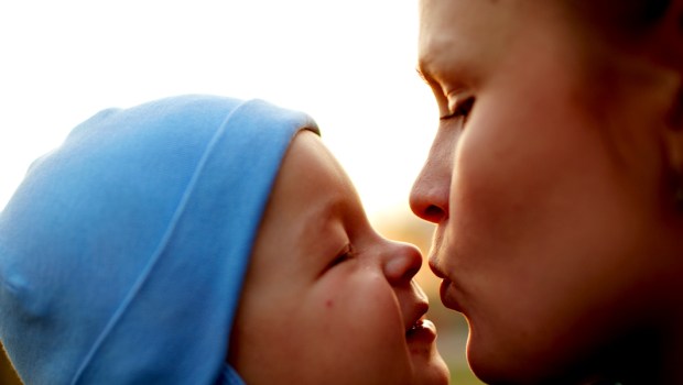 SON KISSES MOM,