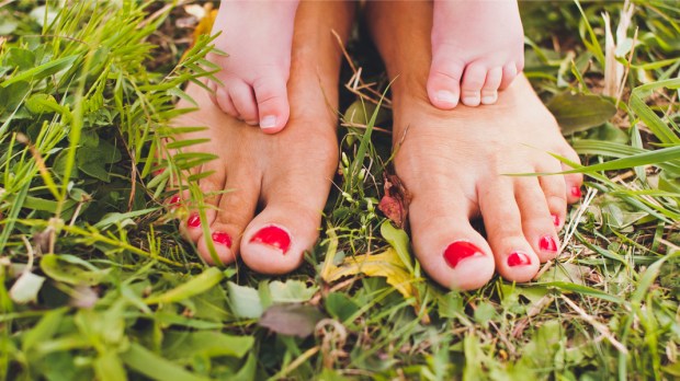 FEET OF MOM AND SON,