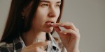 WOMAN, ABORTION, PILL