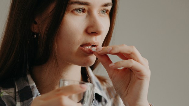 WOMAN, ABORTION, PILL