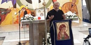 Don Iapicca: &#8220;la donna con la sua maternità è quanto di più vicino c&#8217;è sulla terra a Dio&#8221;
