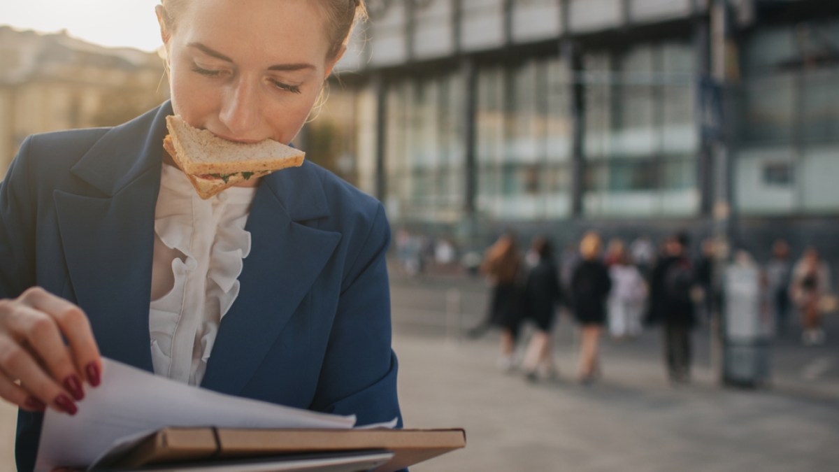 web3-busy-woman.jpg