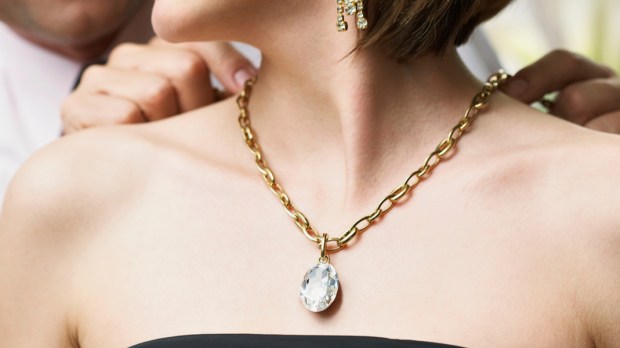 NECKLACE,