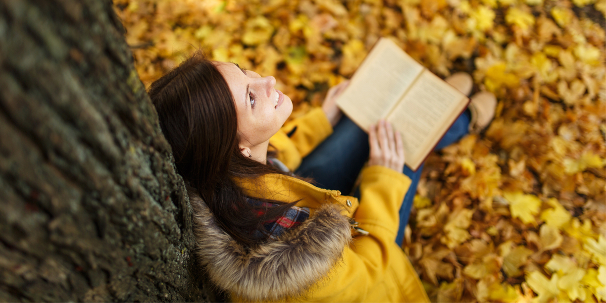 WOMAN READ'S BOOK,