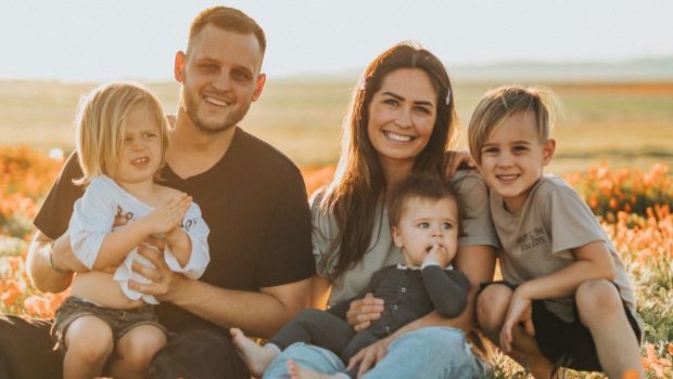 HAPPY FAMILY, SUN