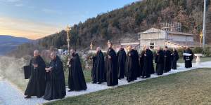 Da san Benedetto ad Alcuino: quando i monaci pregano con gli angeli