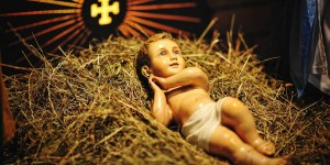 La nascita di un bambino scuote e manda in crisi i potenti