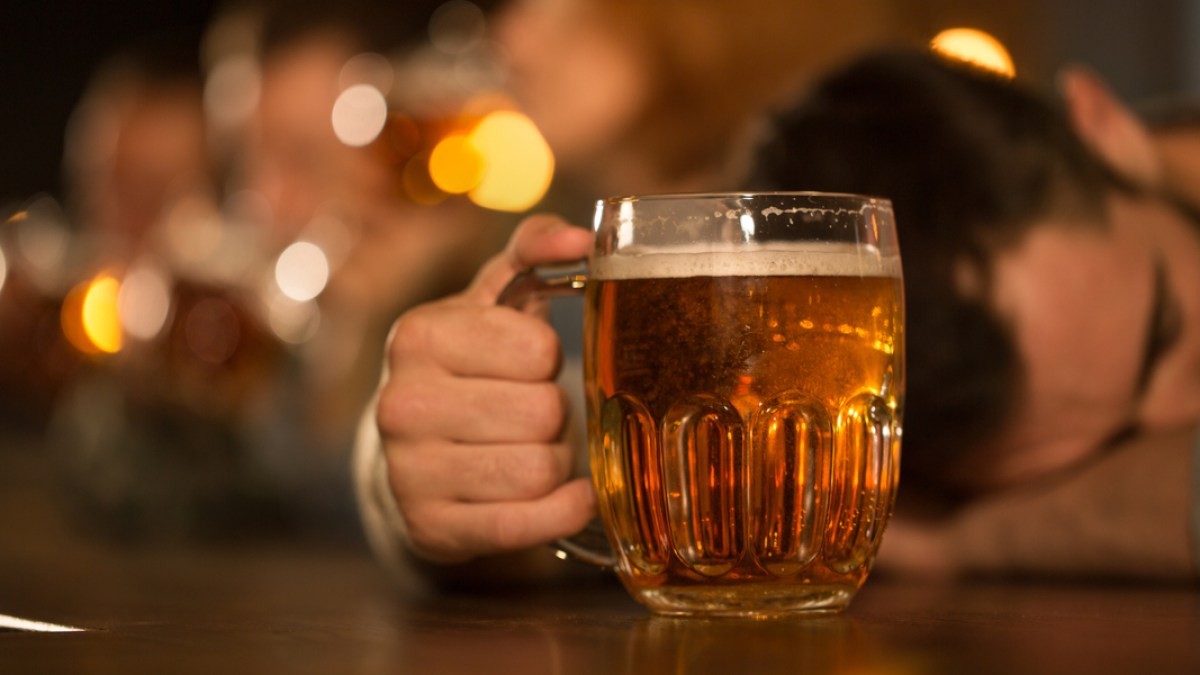 MAN, BEER, PUB