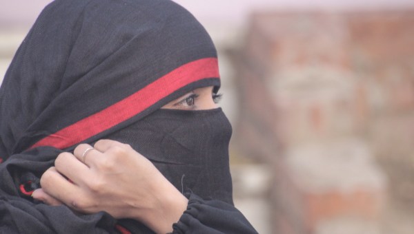 WOMAN, YEMEN