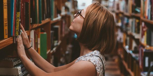 GIRL, HAPPY, LIBRARY