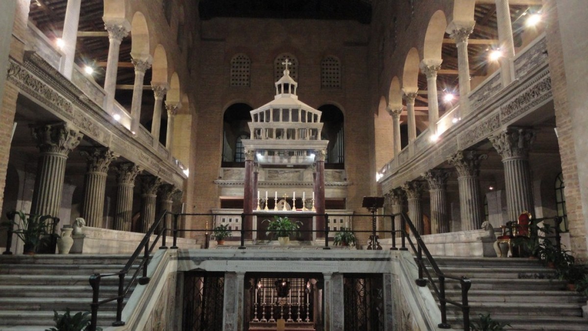WEB2-Basilica-of-Saint-Lawrence-outside-the-Walls-Mario-De-Matteis-blog-22I-Viaggi-di-Raffaella22.jpg