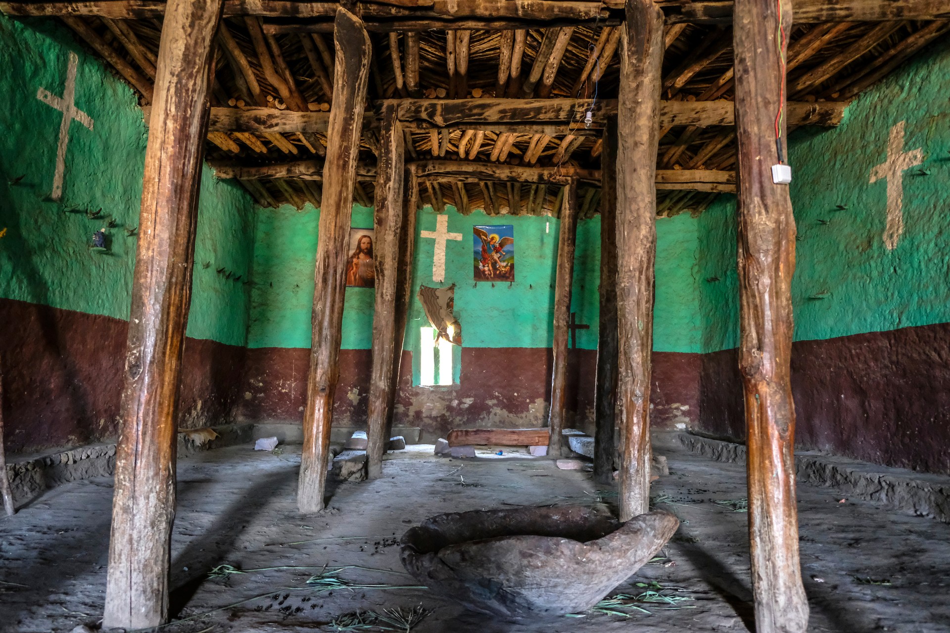 WEB2-MONASTERY-DEBRE DAMO-ETHIOPIA-shutterstock_1044802243.jpg