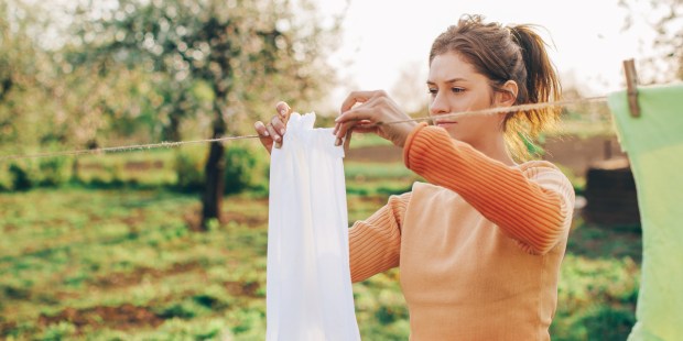 WOMAN, CLOTHES, OPEN AIR