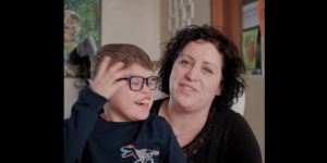 &#8220;Il bambino del sorriso&#8221;, Marco, ha una malattia unica al mondo
