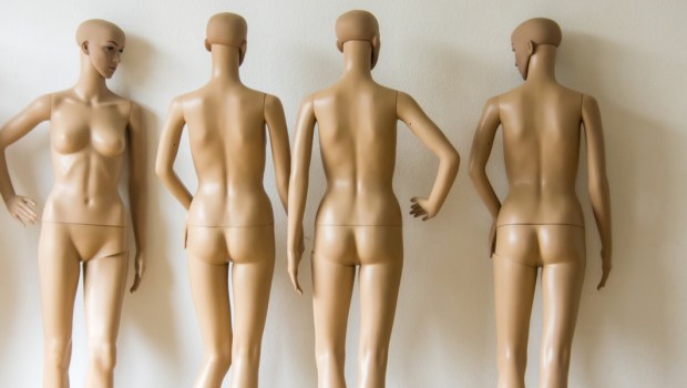 NAKED MANNEQUINS
