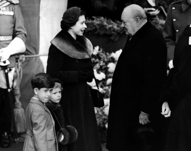 QUEEN ELIZABETH, WINSTON CHURCHILL
