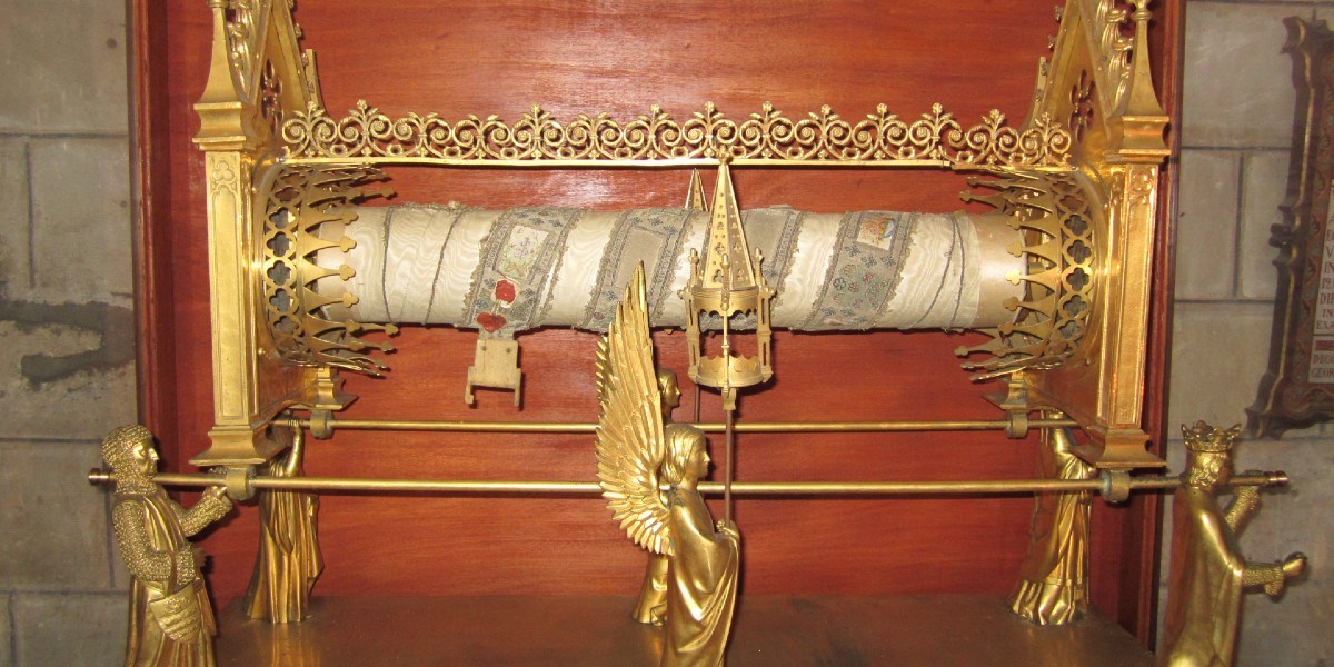 Reliquaire-ceinture-de-St-Joseph-002-1UNE-BEST.jpg