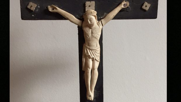 CRUCIFIX FRENCH POW
