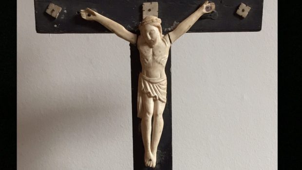 CRUCIFIX FRENCH POW