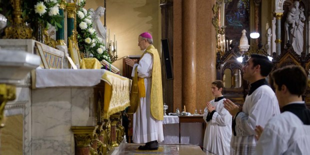 TRIDENTINE MASS