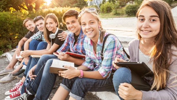 STUDENTS, HAPPY, OUTSIDE