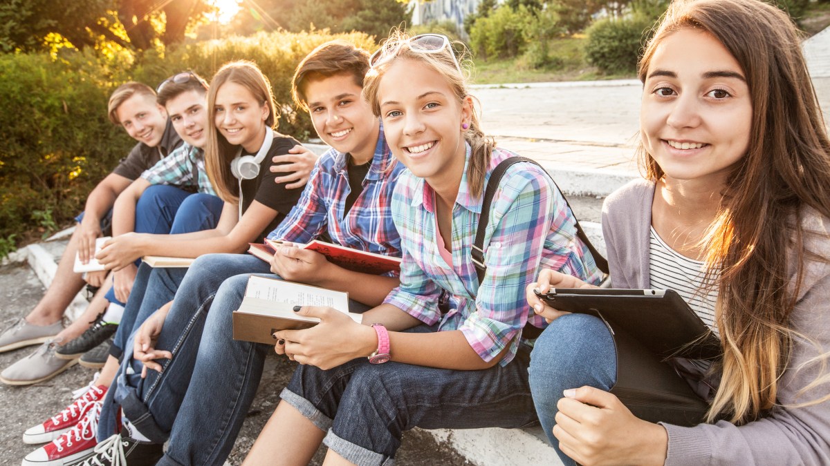 STUDENTS, HAPPY, OUTSIDE