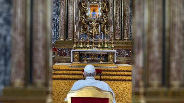 WEB-2&#215;4-Pope-Francis-was-discharged-from-A.-Gemelli-Hospital-this-morning-Foto.jpg