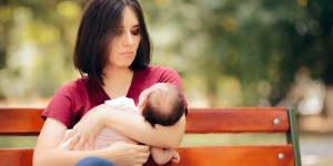 Depressione post partum: come  aiutare le neomamme?