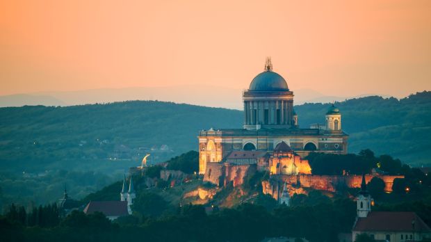 Catedral de San Adalberto de Esztergom, también conocida como Basílica de Esztergom