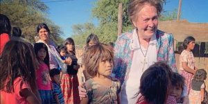 È morta Natty Hollman de Petrosino, l’attrice e top model diventata “la Madre Teresa argentina”